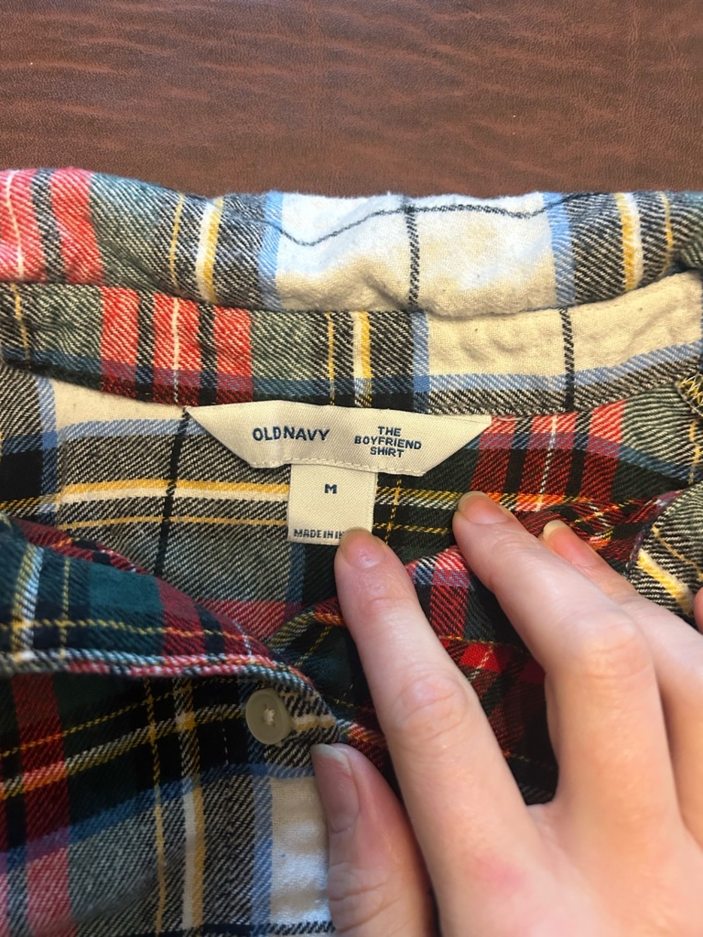 Old Navy Multi-Color Plaid Boyfriend Shirt - Picture 3 of 7